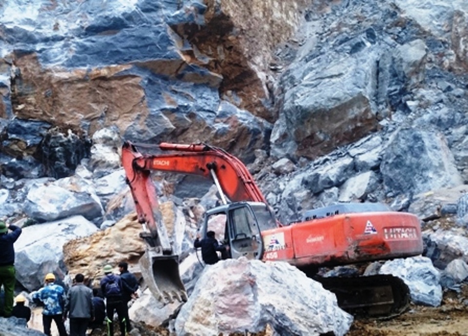 Thanh Hóa: 28 người tử vong từ 18 vụ tai nạn lao động - 3 Hiện trường vụ sập mỏ đá tại xã Yên Lâm, huyện Yên Định khiến 8 người chết