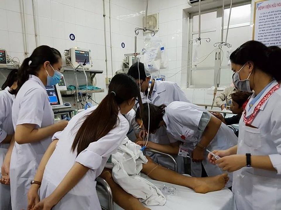 Phòng mổ hết công suất vẫn quá tải bệnh nhân tai nạn giao thông do bia rượu - 6 Phòng mổ hết công suất vẫn quá tải bệnh nhân tai nạn giao thông do bia rượu - 6