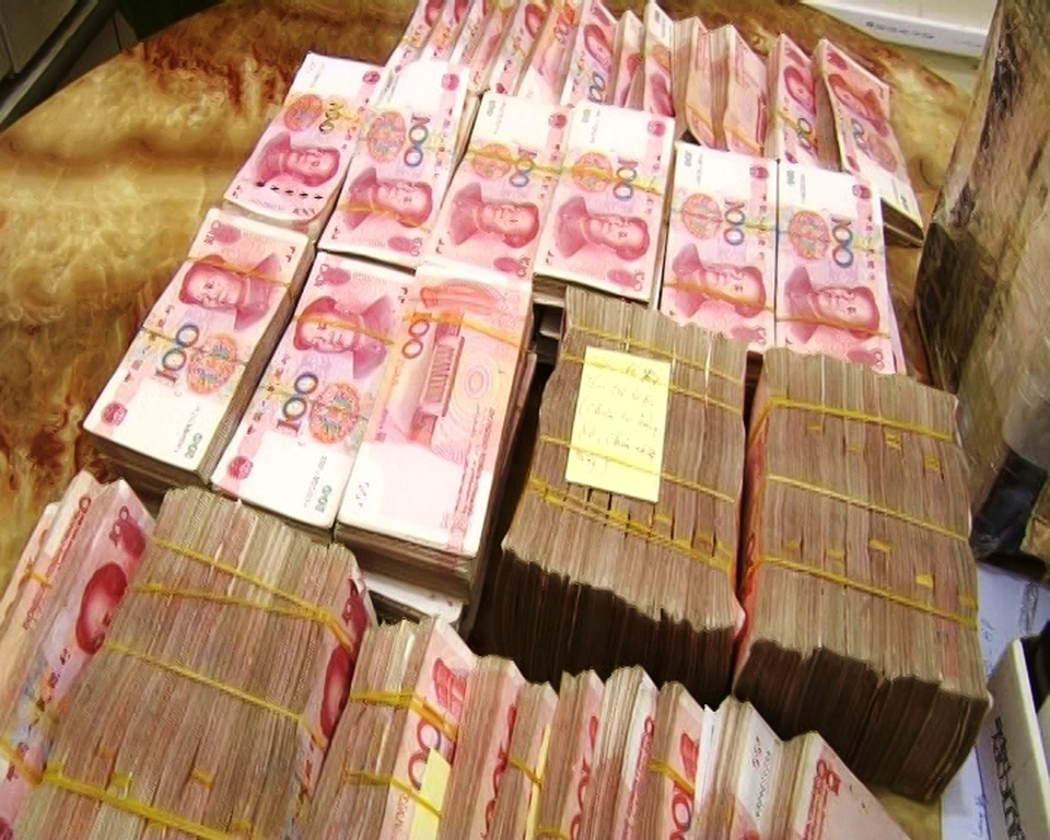 Thu giữ gần 1 triệu nhân dân tệ vận chuyển trái phép qua biên giới - 1 Gần 1 triệu nhân dân tệ Trung Quốc vận chuyển trái phép bị lực lượng chức năng tỉnh Lạng Sơn thu giữ