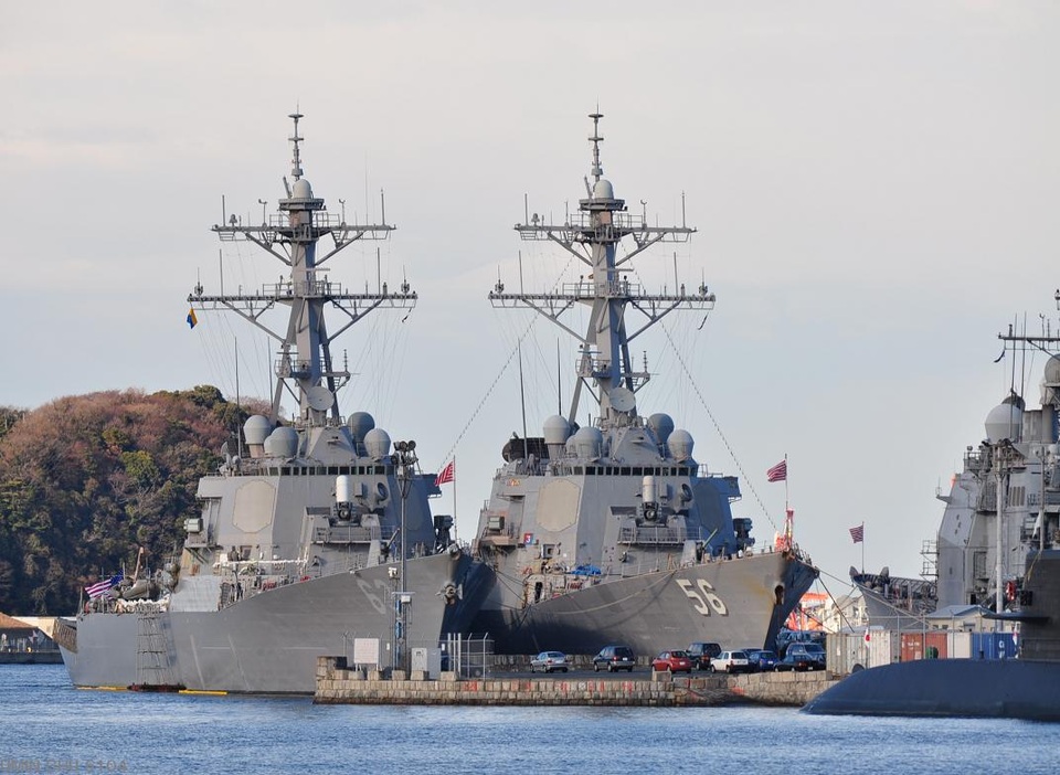 Tàu khu trục USS Stethem được trang bị hệ thống phòng thủ tên lửa Aegis (Ảnh: US Navy)