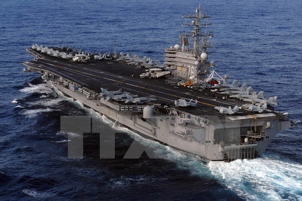 'Tàu sân bay Mỹ có thể tấn công phủ đầu nhằm vào Triều Tiên' - 1
Tàu sân bay Ronald Reagan của Mỹ. (Nguồn: gulf-times.com)