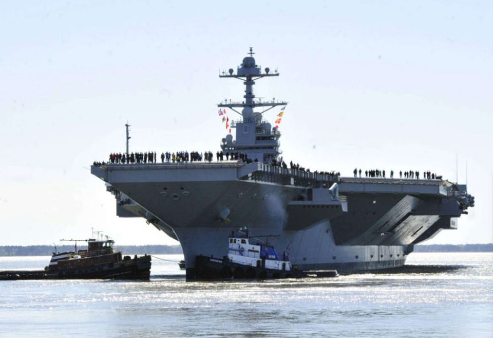 Tàu sân bay gần 13 tỷ USD của Mỹ lần đầu ra khơi thử nghiệm - 1
Tàu sân bay USS Gerald R. Ford ra khơi thử nghiệm hôm 8/4 (Ảnh: Hải quân Mỹ/AP)