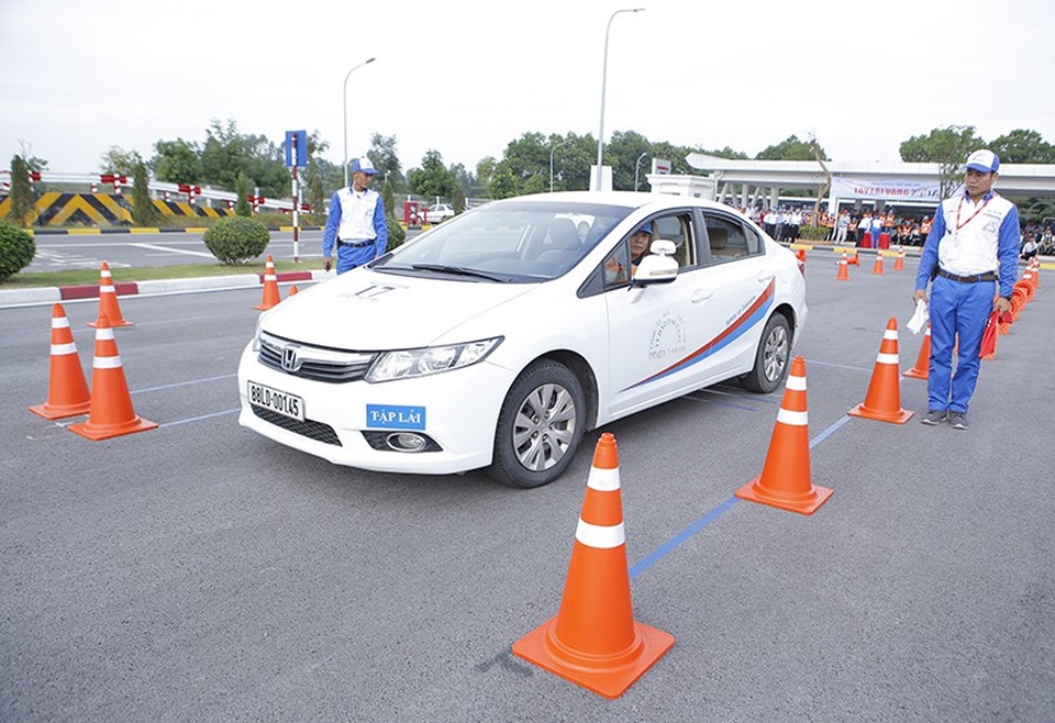 Trao giải Hội thi Tay lái vàng 2017 - 2 Phần thi thực hành