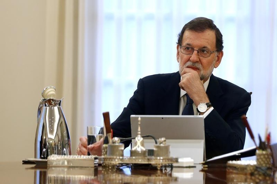 Tây Ban Nha phát tín hiệu tước quyền tự trị của Catalonia - 1
Thủ tướng Tây Ban Nha Mariano Rajoy (Ảnh: Reuters)