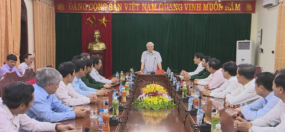 Tổng Bí thư Nguyễn Phú Trọng thăm và làm việc tại Nghệ An - 2 Tổng Bí thư Nguyễn Phú Trọng phát biểu tại cuộc gặp mặt lãnh đạo tỉnh Nghệ An.