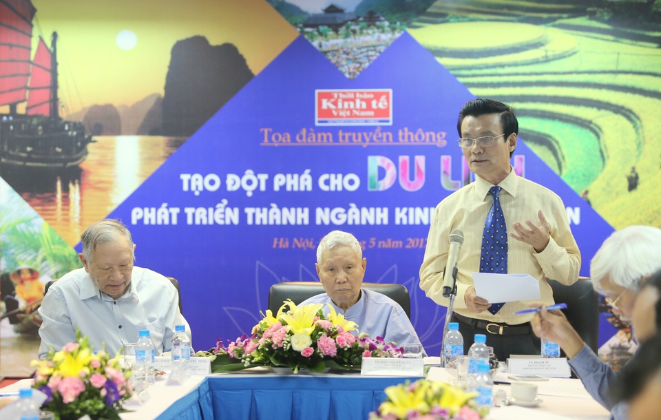 Ts Phạm Từ, nguyên Phó Tổng cục trưởng Tổng cục Du lịch Việt Nam phát biểu trong một cuộc hội thảo về du lịch tổ chức mới đây ở Hà Nội.