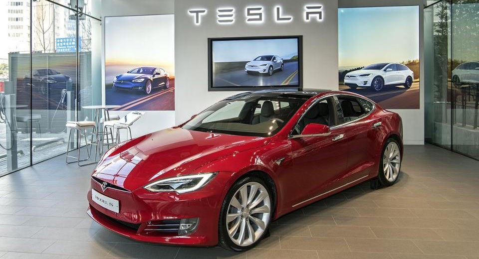 Tesla vừa ra mắt tại Hàn Quốc đã gây sốt - 1 Tesla vừa ra mắt tại Hàn Quốc đã gây sốt - 1