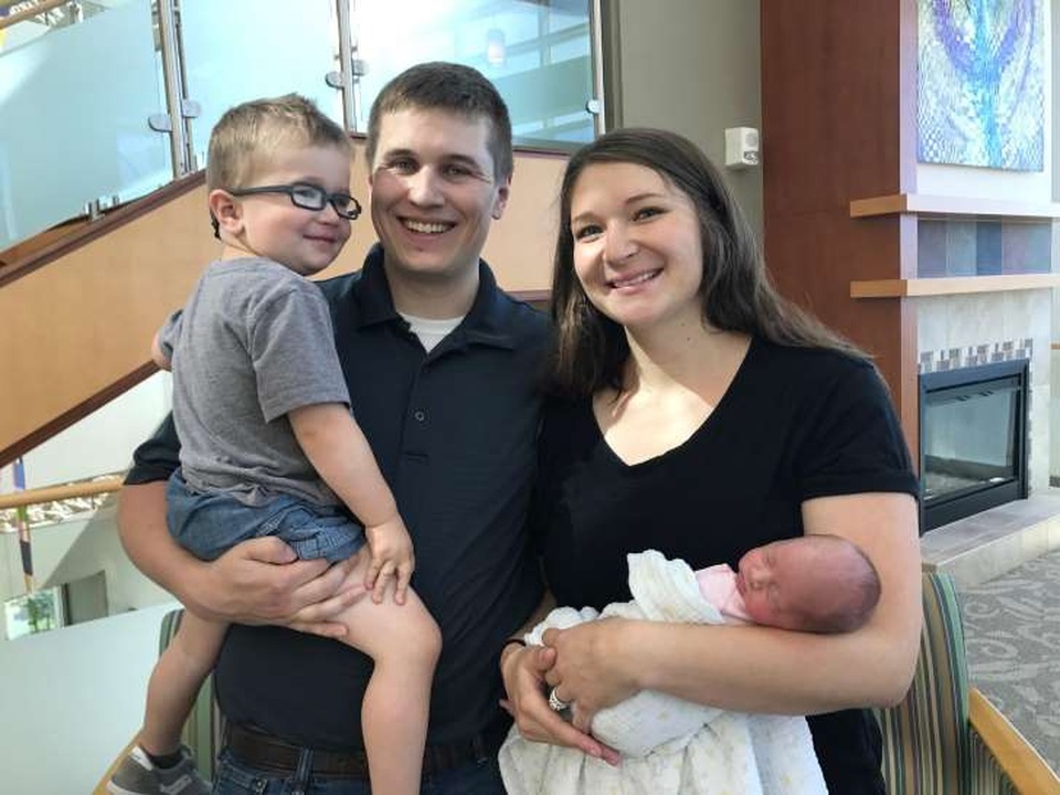 
Gia đình bé Ruby ngày xuất viện
