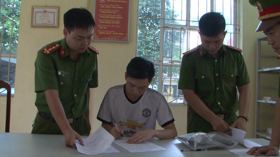 Vụ 8 người chết khi chạy thận: Bắt giam 3 đối tượng - 3
3 đối tượng đã bị cơ quan điều tra khởi tố và bắt tạm giam