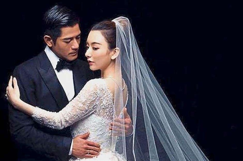Quách Phú Thành lên chức bố ở tuổi 53 - 1
Vợ chồng Quách Phú Thành chào đón con gái đầu lòng chào đời vào ngày 31/8 vừa rồi.