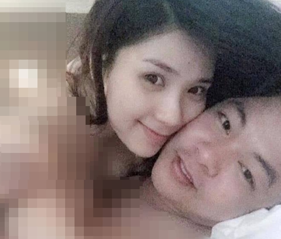 Quang Lê lên tiếng trước tin đồn ảnh “nóng” với “Vân Điệp” Người phán xử - 1 Hình ảnh ca sĩ Quang Lê thân mật bên bạn gái xuất hiện tràn lan trên mạng xã hội.