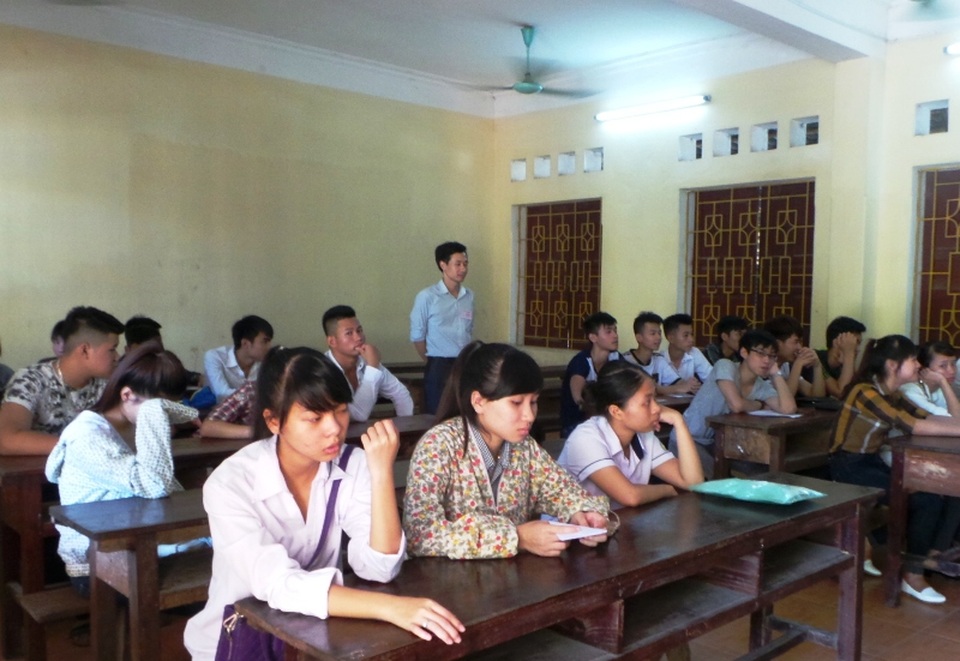 Thanh Hóa: Vô hiệu hóa các phương tiện thông tin liên lạc trong khu vực thi - 1 Sở GD-ĐT yêu cầu các đơn vị, trường học tạo điều kiện tốt nhất cho học sinh và phụ huynh học sinh trong các ngày diễn ra kỳ thi.