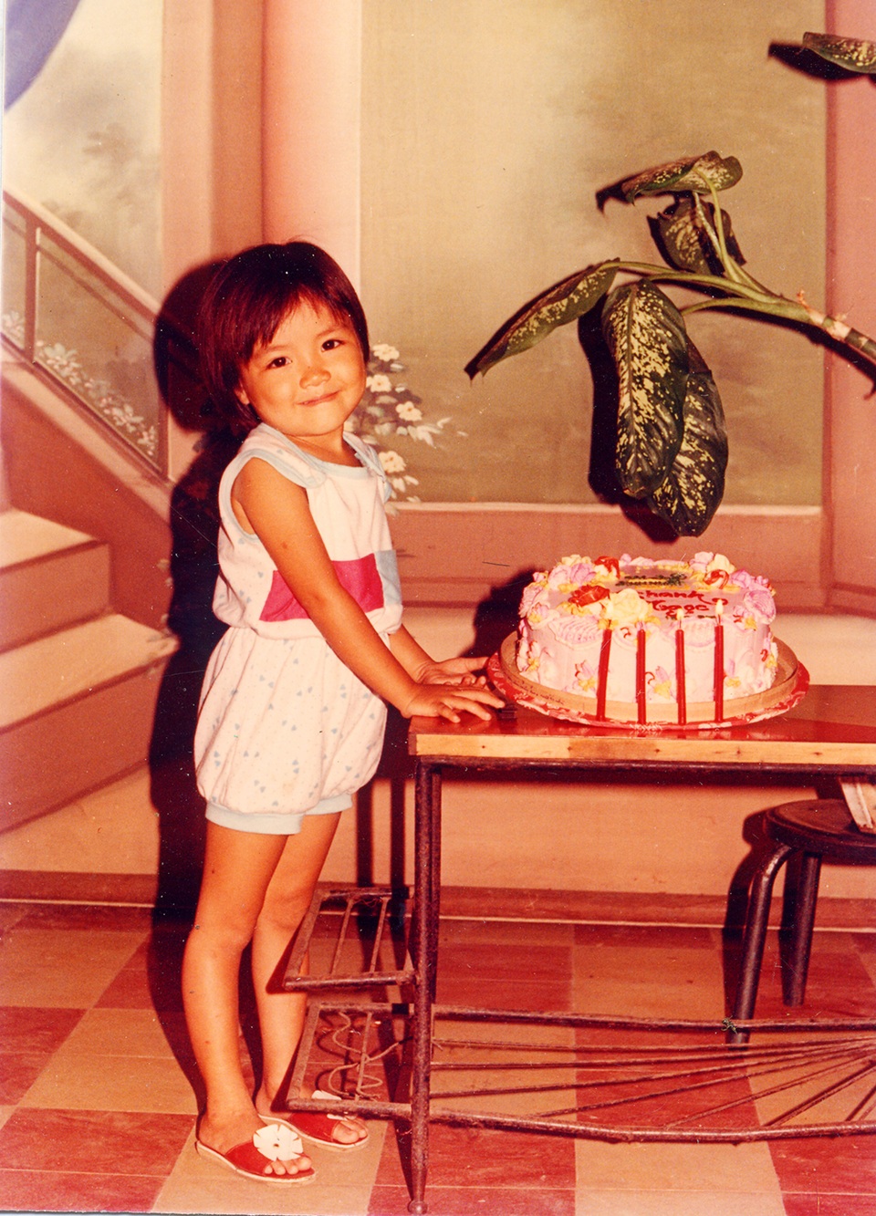 
Thanh Ngọc khi bé cho đến khi trưởng thành cũng không có nhiều thay đổi
