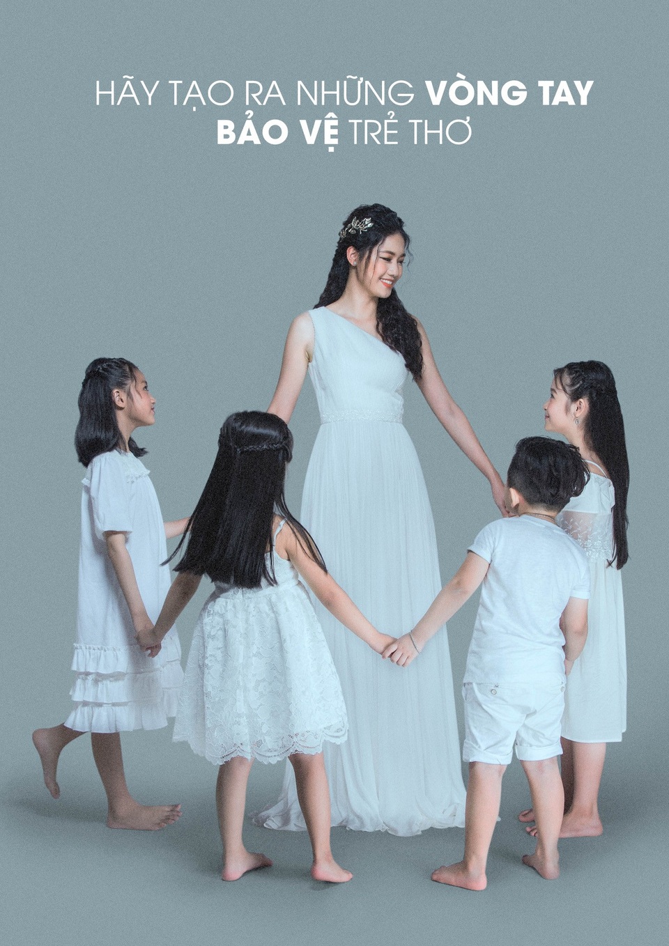 Á hậu Thanh Tú hoá thân thành Nữ thần công lý chống xâm hại trẻ em - 3