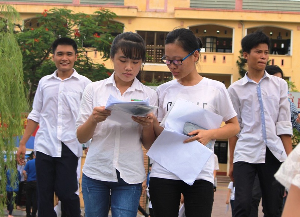 Thanh Hóa: Công bố phương án tổ chức thi THPT quốc gia và tuyển sinh vào lớp 10 THPT - 1 Các thí sinh dự thi THPT quốc gia năm 2016
