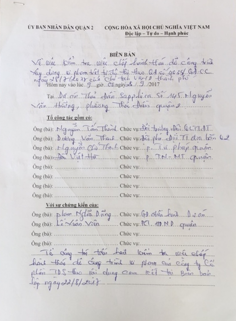 Vụ sai phạm tại Thảo Điền Saphire: Đã tháo gỡ hết phần vi phạm - 2 Đại diện Sở Xây dựng TPHCM cũng xác nhận hiện nay chủ đầu tư dự án Thảo Điền Sapphire đã cơ bản hoàn tất tháo dỡ toàn bộ phần diện tích sai phạm của dự án