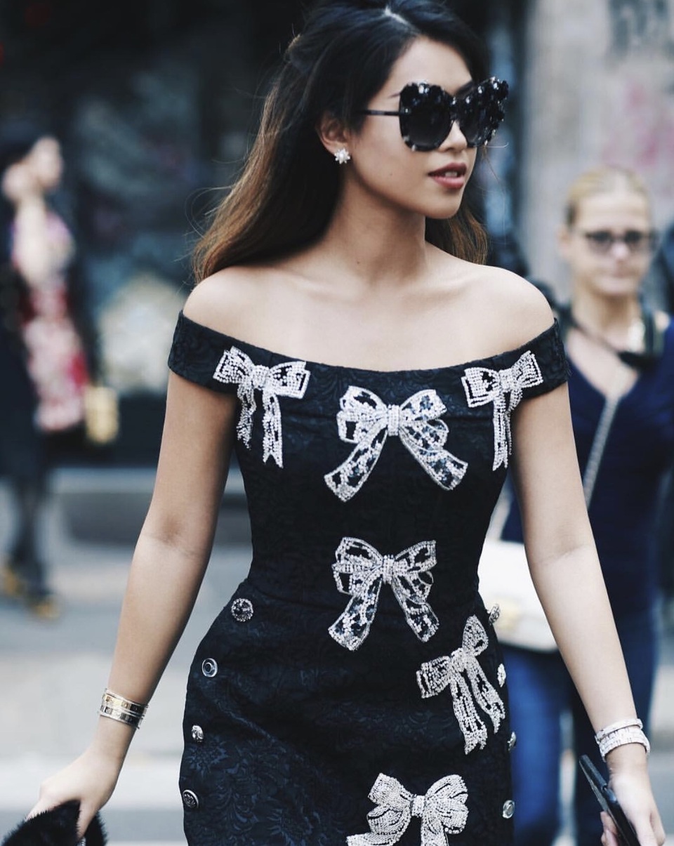 Bí mật về hot girl “Hội con nhà giàu” - ái nữ của Johnathan Hạnh Nguyễn - 1 Thảo Tiên là một trong những cái tên “nổi đình nổi đám” thuộc “Hội con nhà giàu” trên mạng xã hội quốc tế.