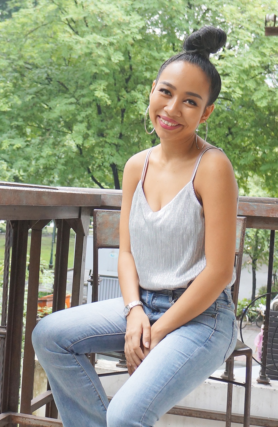 Thảo Trang: “Chấp nhận mẹ đơn thân thì không nhận trợ cấp nuôi con” - 6 Sau khoảng thời gian làm mẹ, Thảo Trang đã bắt đầu tích cực hoạt động trở lại để lo lắng kinh tế cho cuộc sống của hai mẹ con.