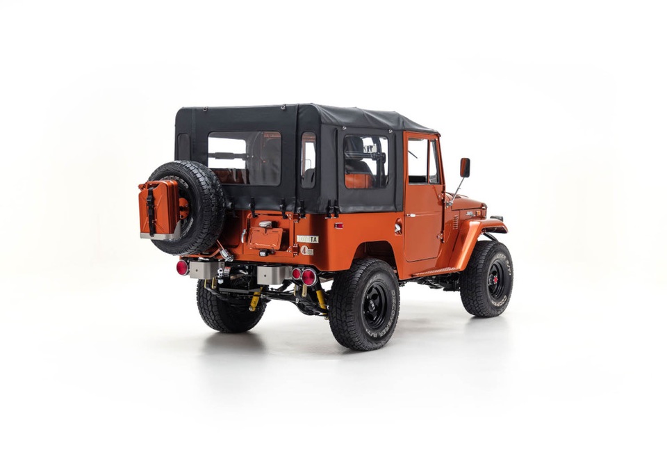Toyota FJ40 Land Cruiser 1972 - "Đồng nát" lên đời - 4 Toyota FJ40 Land Cruiser 1972 - "Đồng nát" lên đời - 4