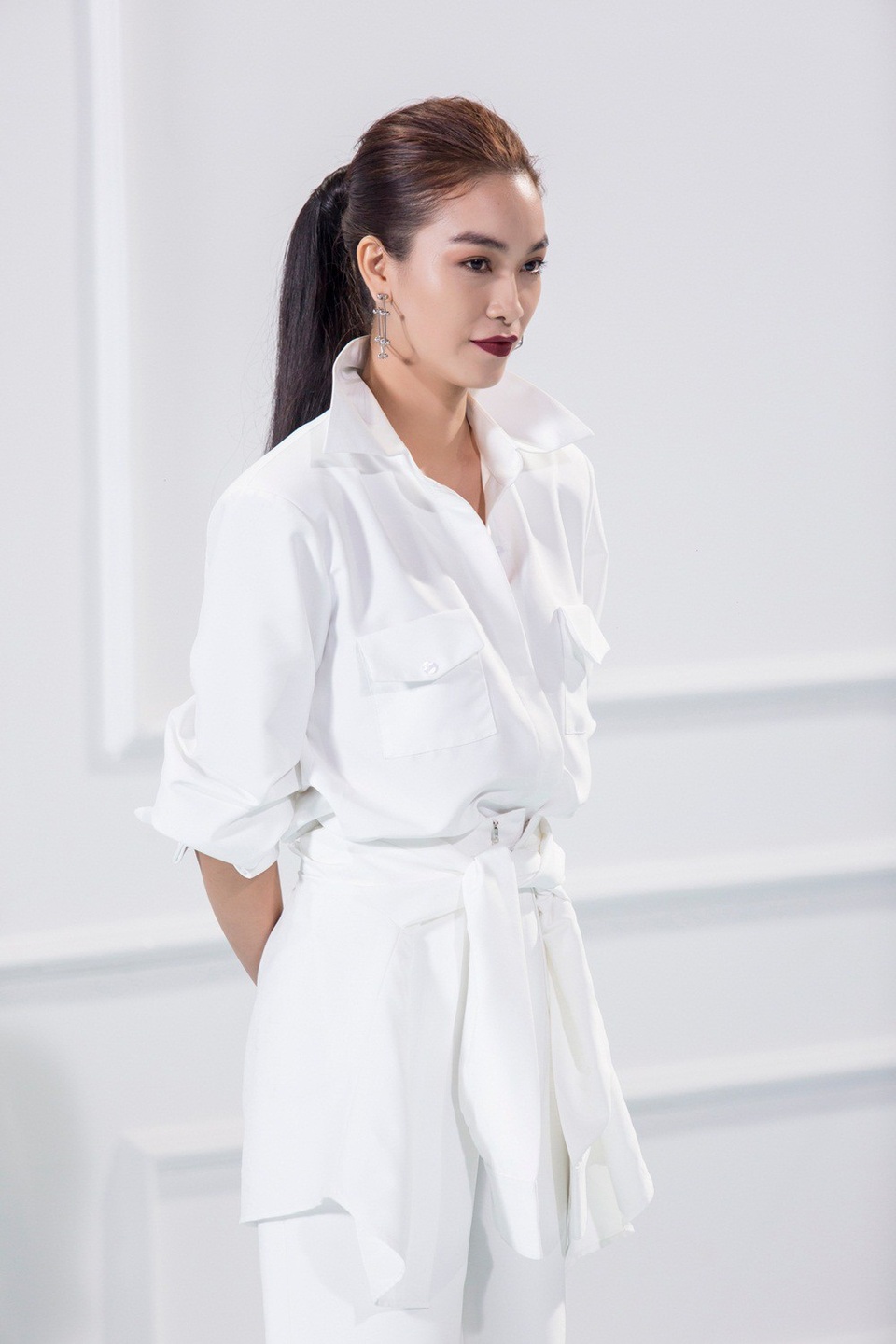 Minh Tú “không ưa” Kỳ Duyên ra mặt khiến Phạm Hương liên tục "giảng hòa" - 5 Thể hiện tốt ở phần thi “Chụp ảnh Street Style” khi tương tác với xe kem, Thùy Dung là thí sinh được cả 3 HLV lựa chọn.