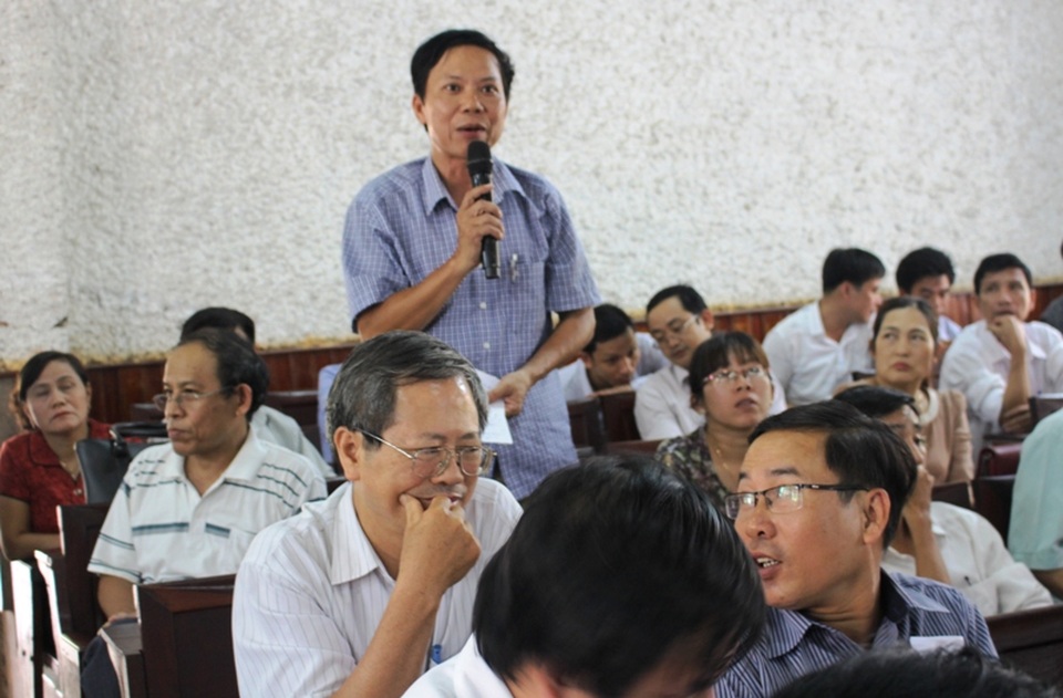 Quảng Trị: “Giám sát thí sinh mang vật dụng, thiết bị vào phòng thi để tránh xảy ra gian lận” - 2 Các cán bộ làm nhiệm vụ tại các điểm thi nêu lên những thắc mắc trong khâu tổ chức thi, các tình huống nảy sinh