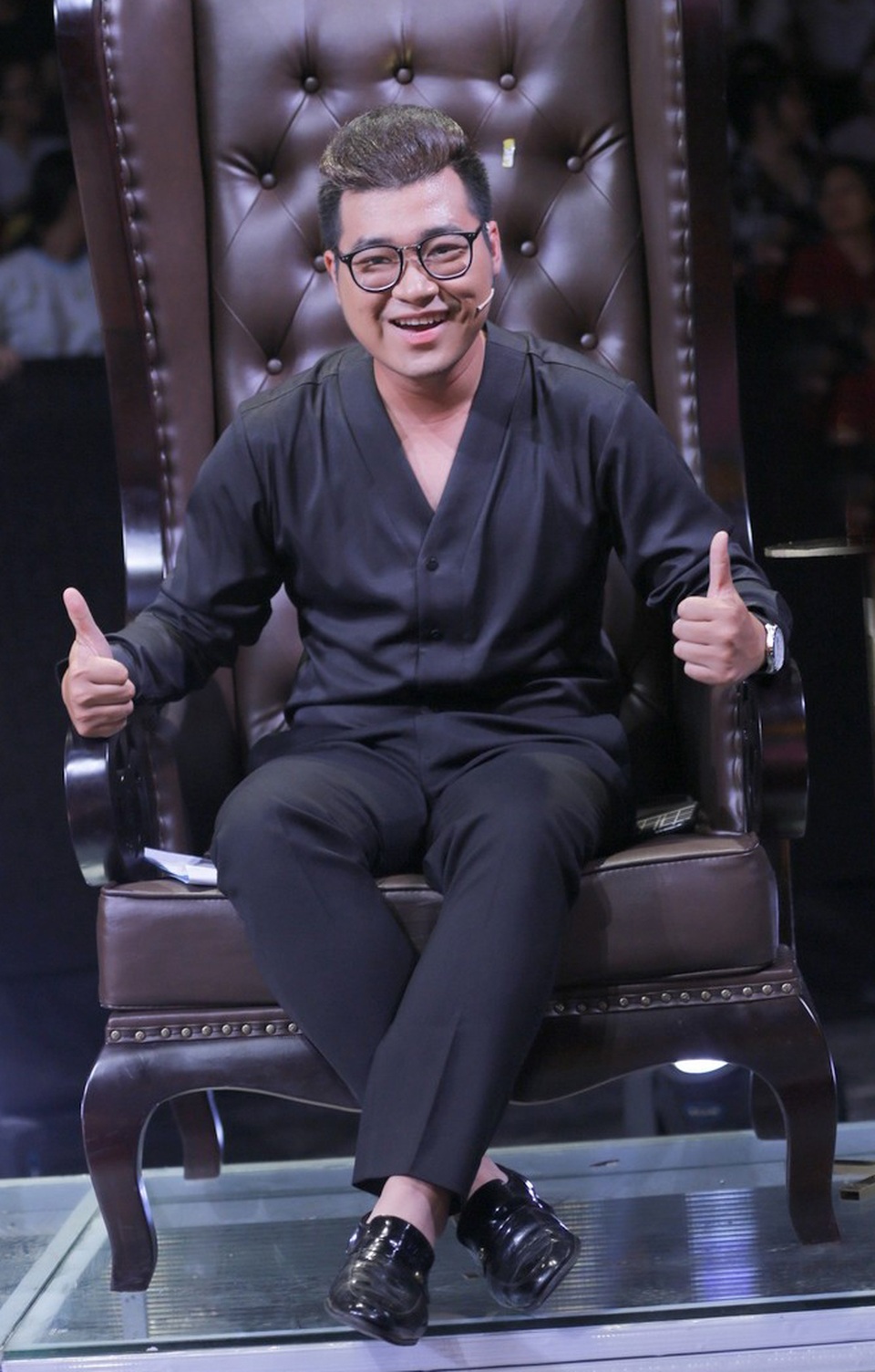 Tuấn Đạt thể hiện sự đầu tư, nghiên cứu kỹ về bài hát, cũng như sự quan tâm dành cho 2 ca sĩ Trang Pháp và Thảo Trang. Theo anh, bài hát phản ánh về nạn ấu dâm, cảnh giác các bà mẹ về sự quan tâm, chăm sóc con cái và kêu gọi sự quan tâm của mọi người dành cho người thân của mình.