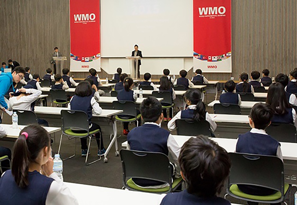 TPHCM: Hơn 1.000 học sinh tiểu học, THCS thi Toán tư duy - 1 Thi World Mathematics Olympiad (WMO) - Toán học quốc tế năm 2016