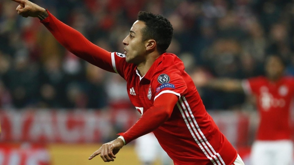 Đội hình tiêu biểu Champions League 2017: Messi sát cánh cùng C.Ronaldo - 2 Thiago là nhạc trường của Bayern Munich thời Ancelotti