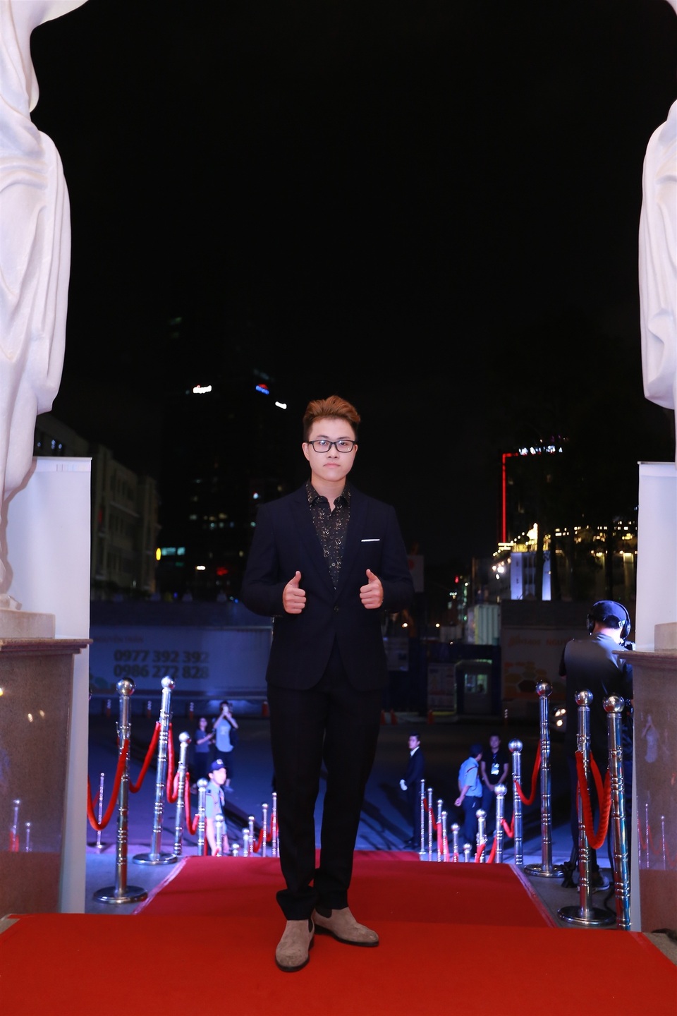 Tác giả bản hit “Ông bà anh” - Lê Thiện Hiếu. Lê Thiện Hiếu được đề cử Bài hát của năm với Ông bà anh.