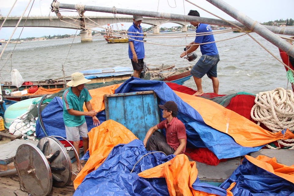 Nan giải “bài toán” thiếu lao động làm nghề biển - 3 Từ đầu năm 2017 đến nay nhiều chủ tàu đỏ mắt nhưng vẫn tìm không ra lao động đi biển