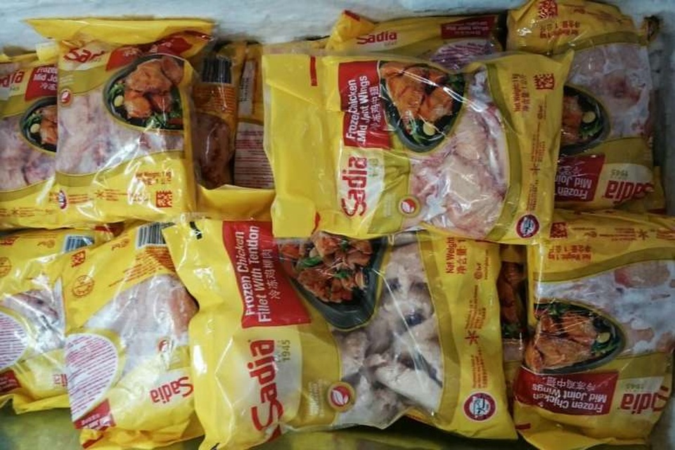 Bê bối thịt bẩn Brazil: Việt Nam tạm dừng nhập khẩu từ hôm nay (23/3) - 1 Cơ quan chức năng khẳng định sẽ kiểm soát chặt chẽ vấn đề chất lượng trước bê bối thịt bẩn của Brazil.