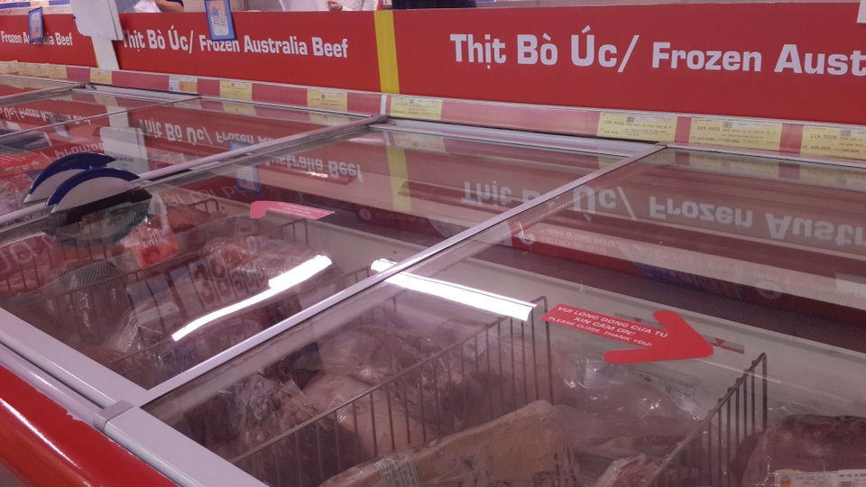 Thịt ngoại đổ bộ ồ ạt, chăn nuôi nội gặp khó vì "một cổ hai tròng" - 1 Thịt ngoại đổ bộ ồ ạt, chăn nuôi nội gặp khó vì "một cổ hai tròng" - 1