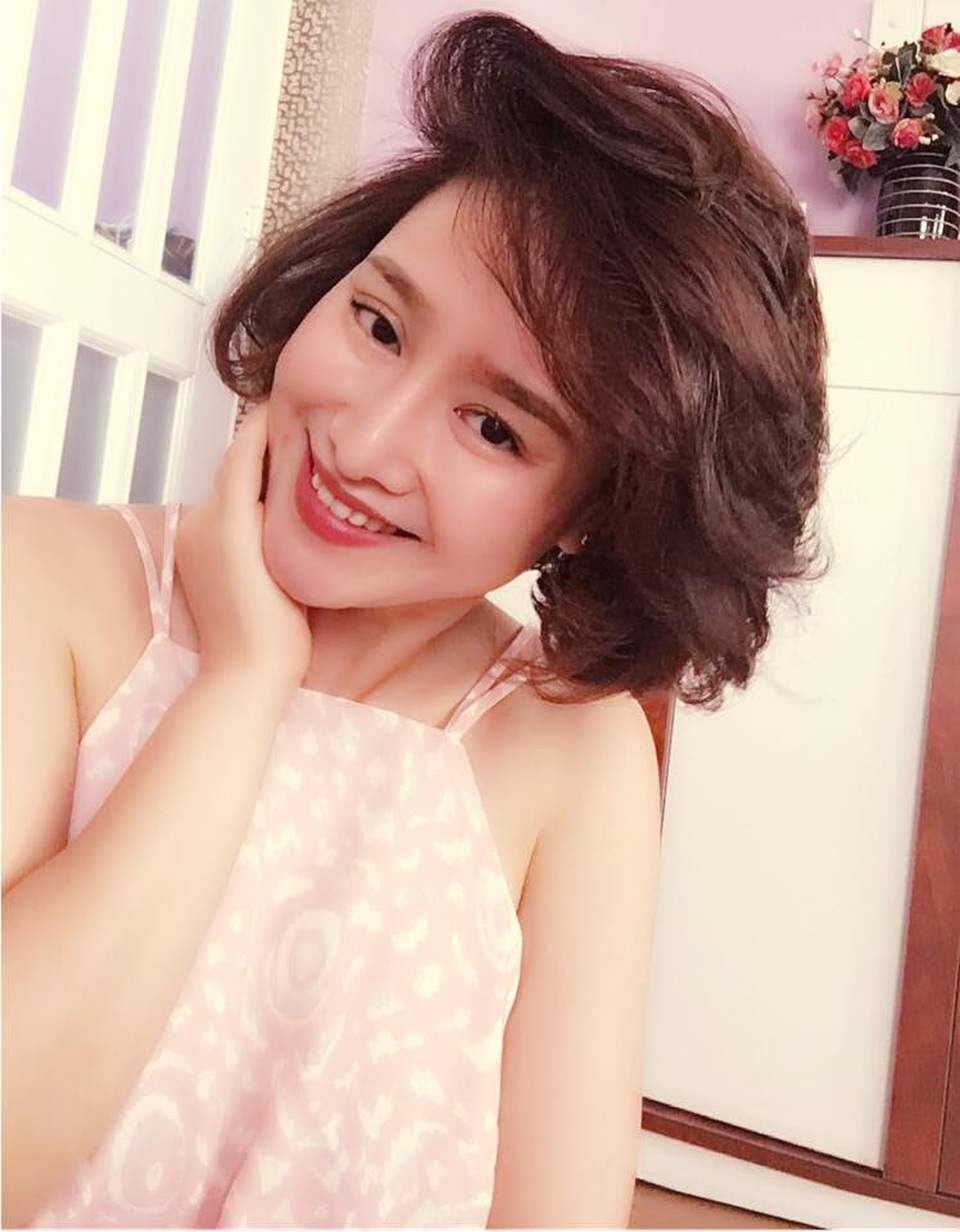 Vợ cũ Thành Trung nhận con nuôi đúng ngày chồng cũ ăn hỏi - 4
Thu Phượng cho biết, cô đang hạnh phúc với cuộc sống của bà mẹ đơn thân.