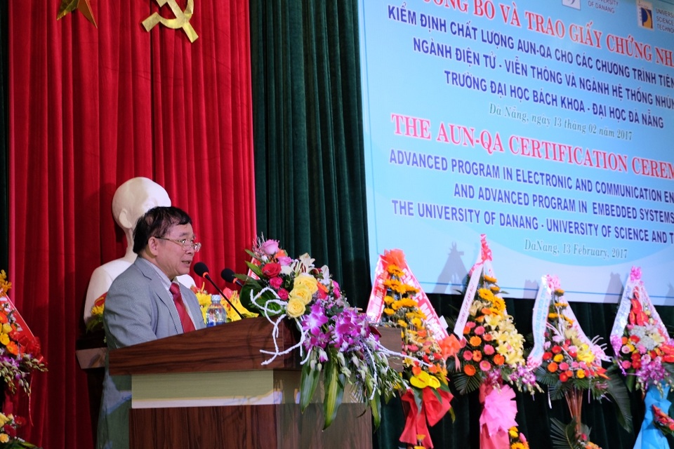 Thứ trưởng Bùi Văn Ga nhấn mạnh KĐCLDG là bắt buộc để công khai cho xã hội biết và lựa chọn cơ sở giáo dục đại học