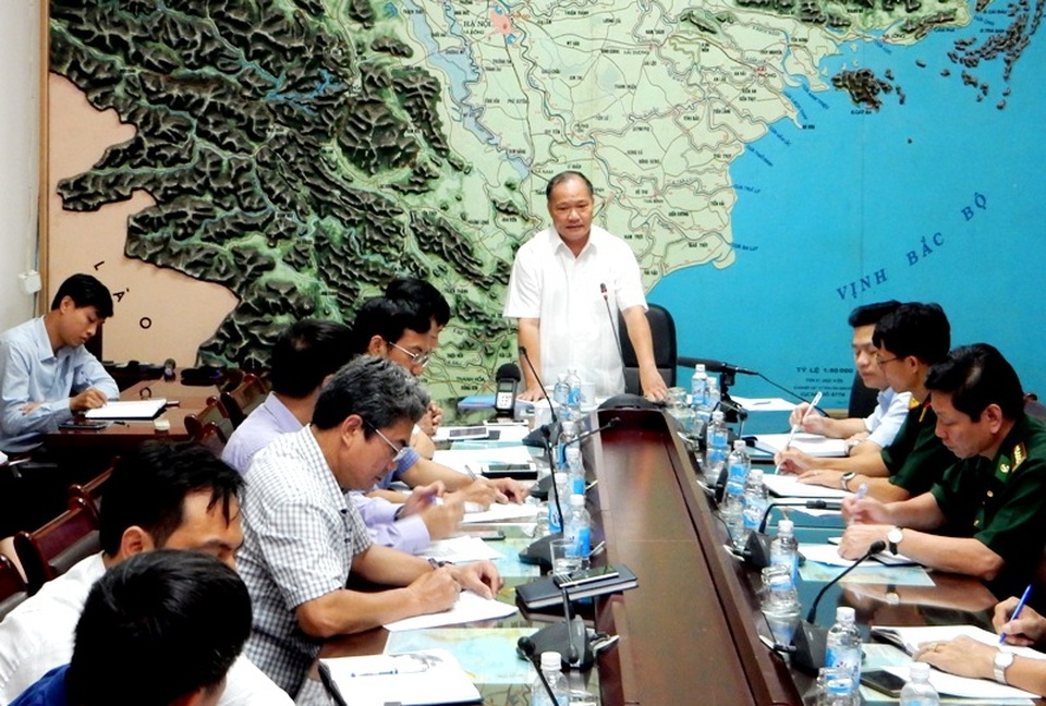 Thứ trưởng Hoàng Văn Thắng phát biểu tại cuộc họp.