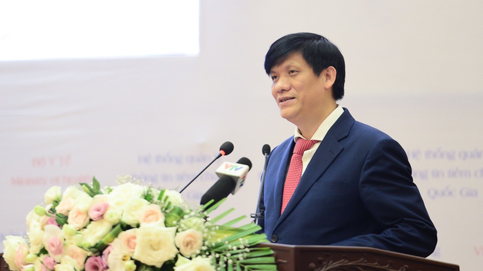 “Hệ thống quản lý thông tin tiêm chủng quốc gia là đột phá của cả ngành Y tế” - 1
Thứ trưởng Bộ Y tế Nguyễn Thanh Long
