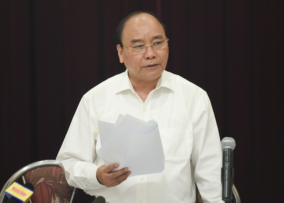 Thủ tướng: Nếu không tâm huyết với Đảng đã không ai “đòi” làm hội chính trị - 2 Thủ tướng luôn lắng nghe bất cứ văn nghệ sĩ nào có những ý tưởng xây dựng đất nước”.
