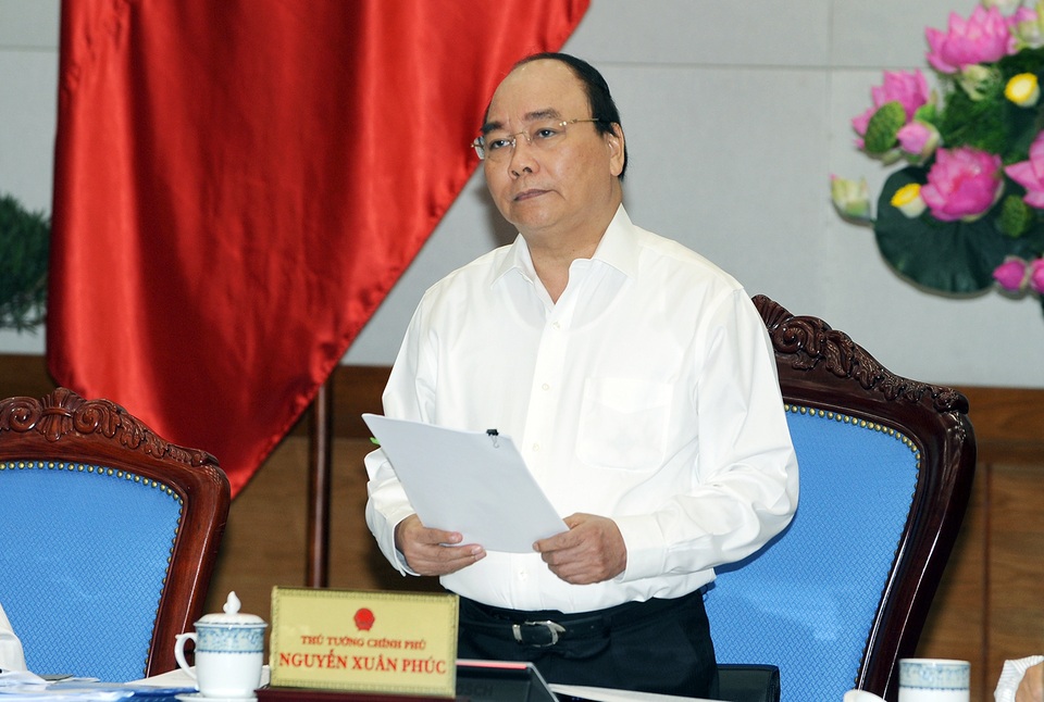 Thủ tướng: “Thông tin về Bí thư tỉnh này, Chủ tịch tỉnh kia cực kỳ nguy hiểm” - 2 Thủ tướng: Bệnh phô trương hình thức đang diễn ra ở một bộ phận cán bộ, đặc biệt là cán bộ ở một số địa phương.