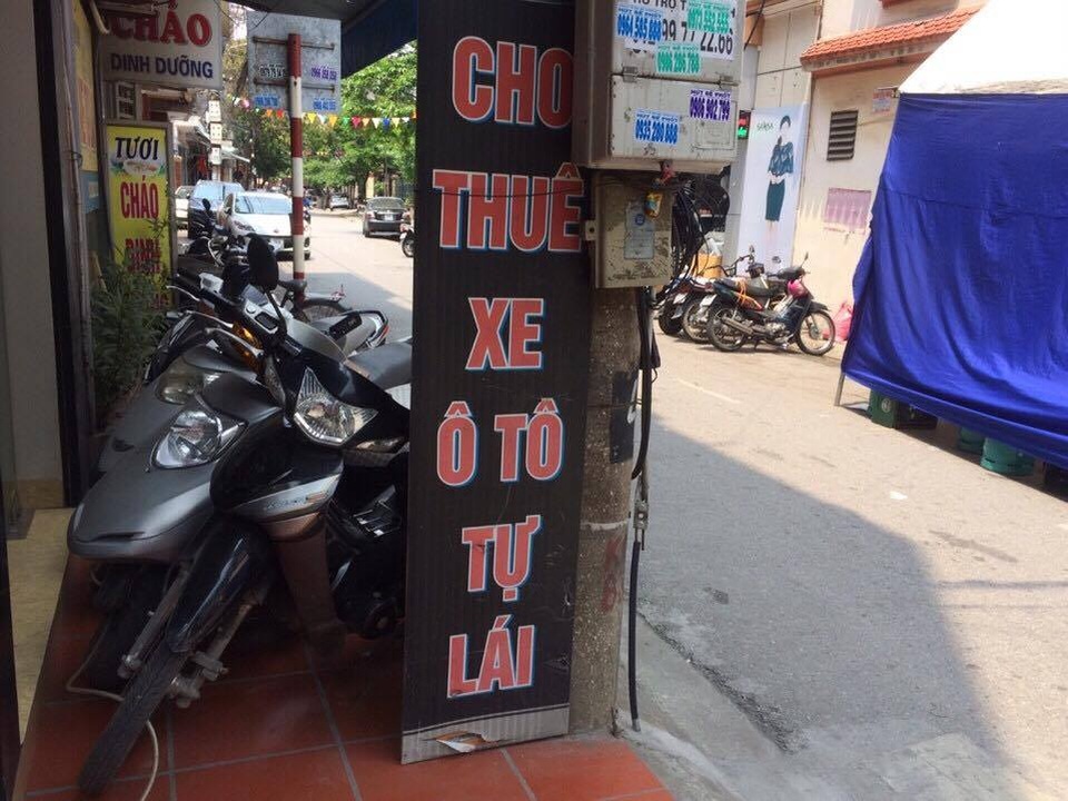 “Cháy” xe tự lái dịp nghỉ lễ, xe xấu giá "chát" gần 1 triệu đồng/ngày - 1
Dịch vụ cho thuê xe tự lái vớ bẫm 4 ngày nghỉ lễ.