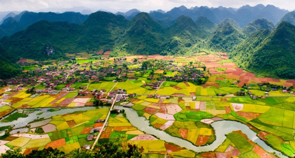 7 thung lũng đẹp như tranh ở Việt Nam - 4 Trang “When On Earth” đã từng ca ngợi thung lũng Bắc Sơn đẹp như một “thiên đường màu xanh lá cây trên trái đất”.