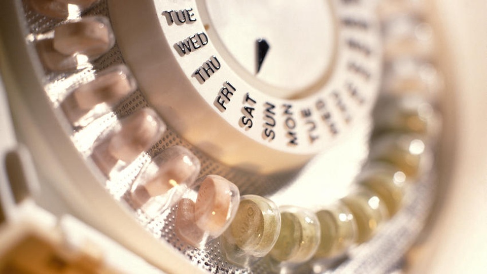 Nghiên cứu mới cho thấy các thuốc tránh thai uống có thể làm giảm nguy cơ mắc một số loại ung thư trong nhiều thập kỷ.