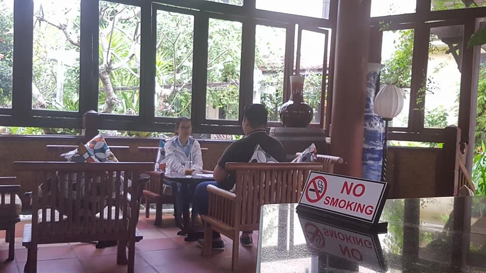 Bên trong các khách sạn ở Hội An đều quy định rõ điểm cấm hút thuốc...