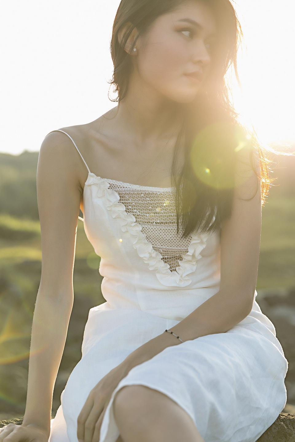 Bản thân Thùy Dung chia sẻ, Việt Nam có nhiều hòn đảo xinh đẹp, thu hút nhiều du khách trong và ngoài nước. Vì thế, cô hy vọng có thể đóng góp chút công sức, giới thiệu vẻ đẹp biển đảo - một nét đặc sắc không thể bỏ qua của du lịch Việt Nam đến với bạn bè quốc tế.