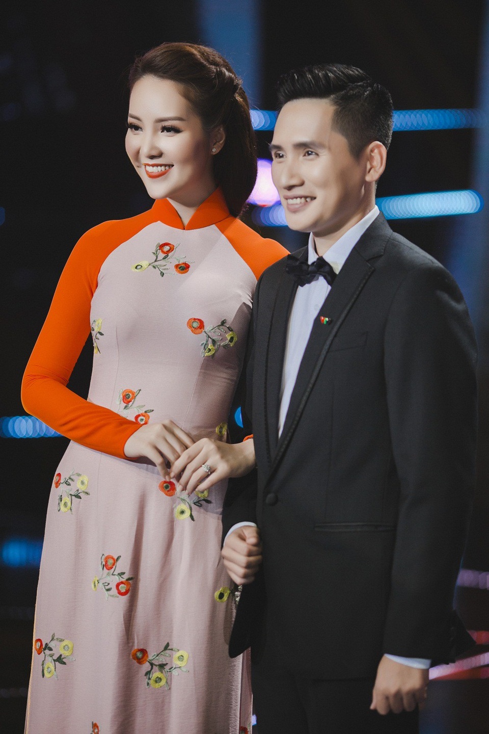 Á hậu Thụy Vân cho biết, cô rất vui vì được làm việc cùng Quốc Khánh - một BTV kỳ cựu từng dẫn “Chuyển động 24h” những ngày đầu tiên.