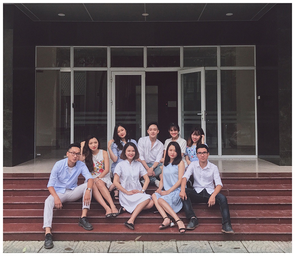 Thùy Anh “Bộ tứ 10A8” trưởng thành trong bộ ảnh kỷ yếu - 10 Thùy Anh “Bộ tứ 10A8” trưởng thành trong bộ ảnh kỷ yếu - 10