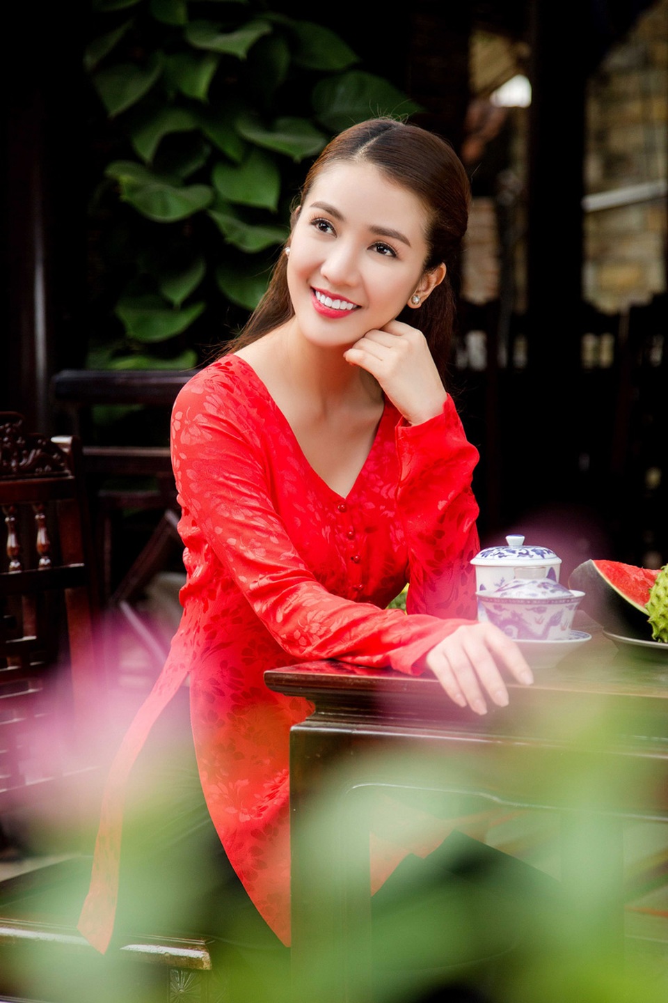 Hot girl Linh Napie khoe vẻ mặn mà trong tà áo bà ba - 7 Hot girl Linh Napie khoe vẻ mặn mà trong tà áo bà ba - 7