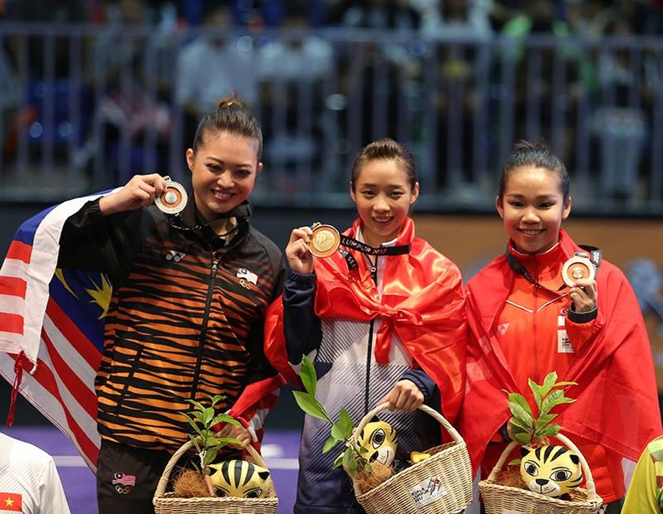 Nhật ký SEA Games ngày 20/8: Wushu, TDDC và bắn cung mang về 4 HCV - 11 
Thúy Vi giành HCV đầu tiên cho Thể thao Việt Nam ở SEA Games