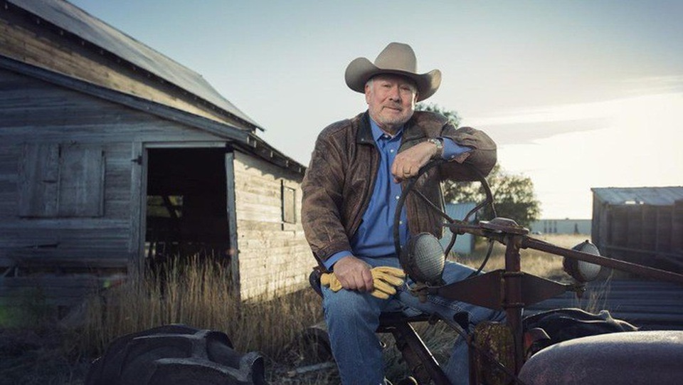 Từ nông dân vắt sữa bò thành chủ nhân đế chế tỷ "đô" - 1