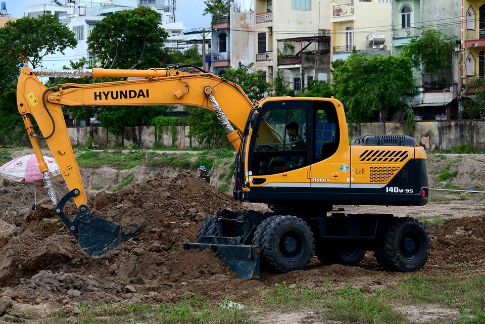 Hình ảnh những di vật liệt sĩ được tìm thấy trong sân bay Tân Sơn Nhất - 5 Khu vực khảo sát được khoanh vùng khoảng 7,5ha và trong đó khu vực trọng tâm rộng khoảng 4ha