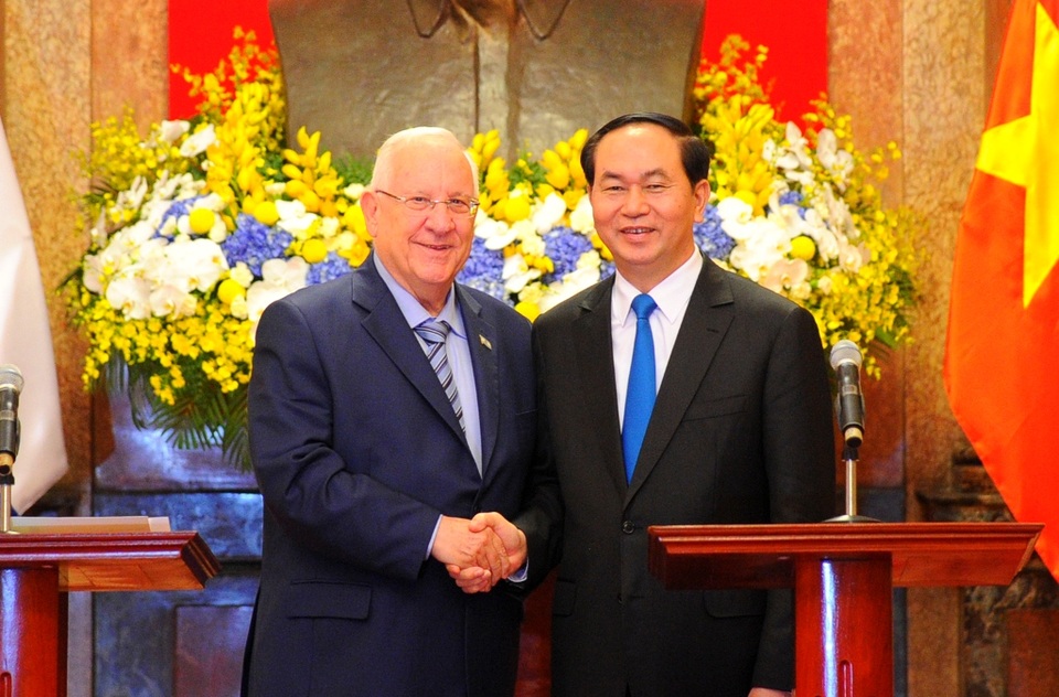 Việt Nam, Israel coi kinh tế và khoa học công nghệ là trọng tâm hợp tác - 1 Hai nhà lãnh đạo khẳng định quyết tâm tăng cường quan hệ hợp tác song phương trên nhiều lĩnh vực, đặc biệt là kinh tế và khoa học - công nghệ